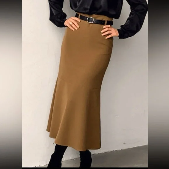 NWT Commense Minimalist midi Skirt with belt size XS - Picture 3 of 8
